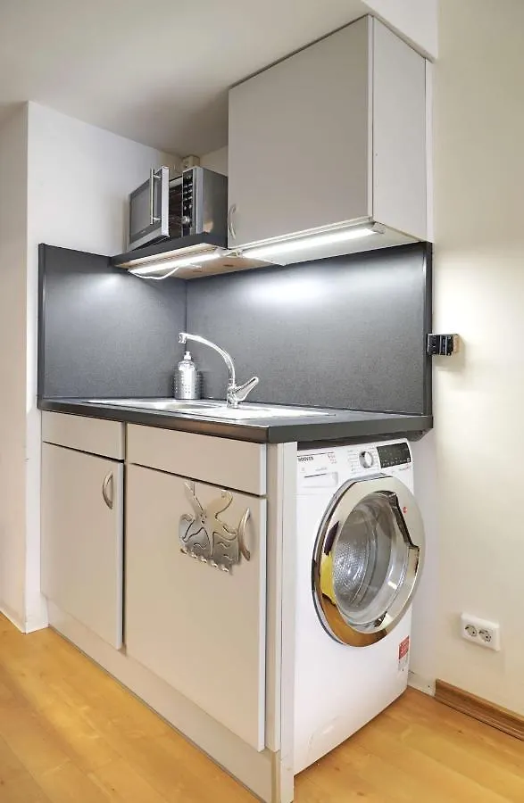 Apartment City-Apartment 65qm 2-Schlafzimmer WLAN Nichtraucher Parken Düsseldorf