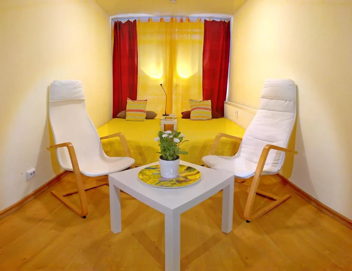 City-Apartment 65qm 2-Schlafzimmer WLAN Nichtraucher Parken Düsseldorf